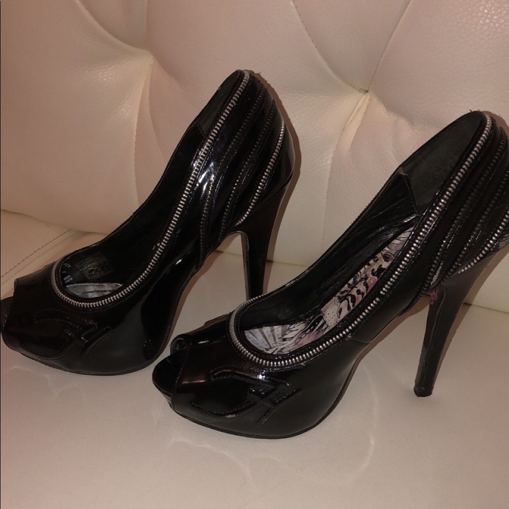 Ed Hardy Pumps